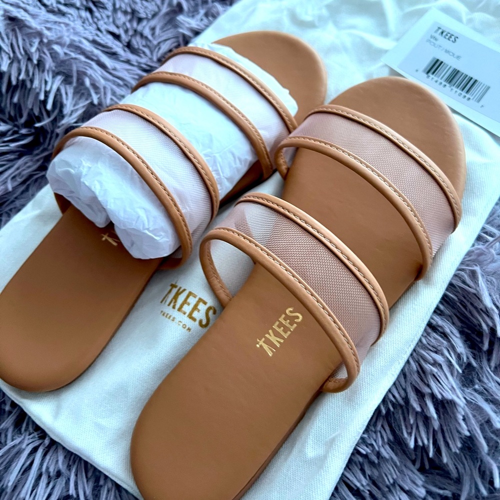 Tkees Viv Sandals NEW - Picture 6 of 8